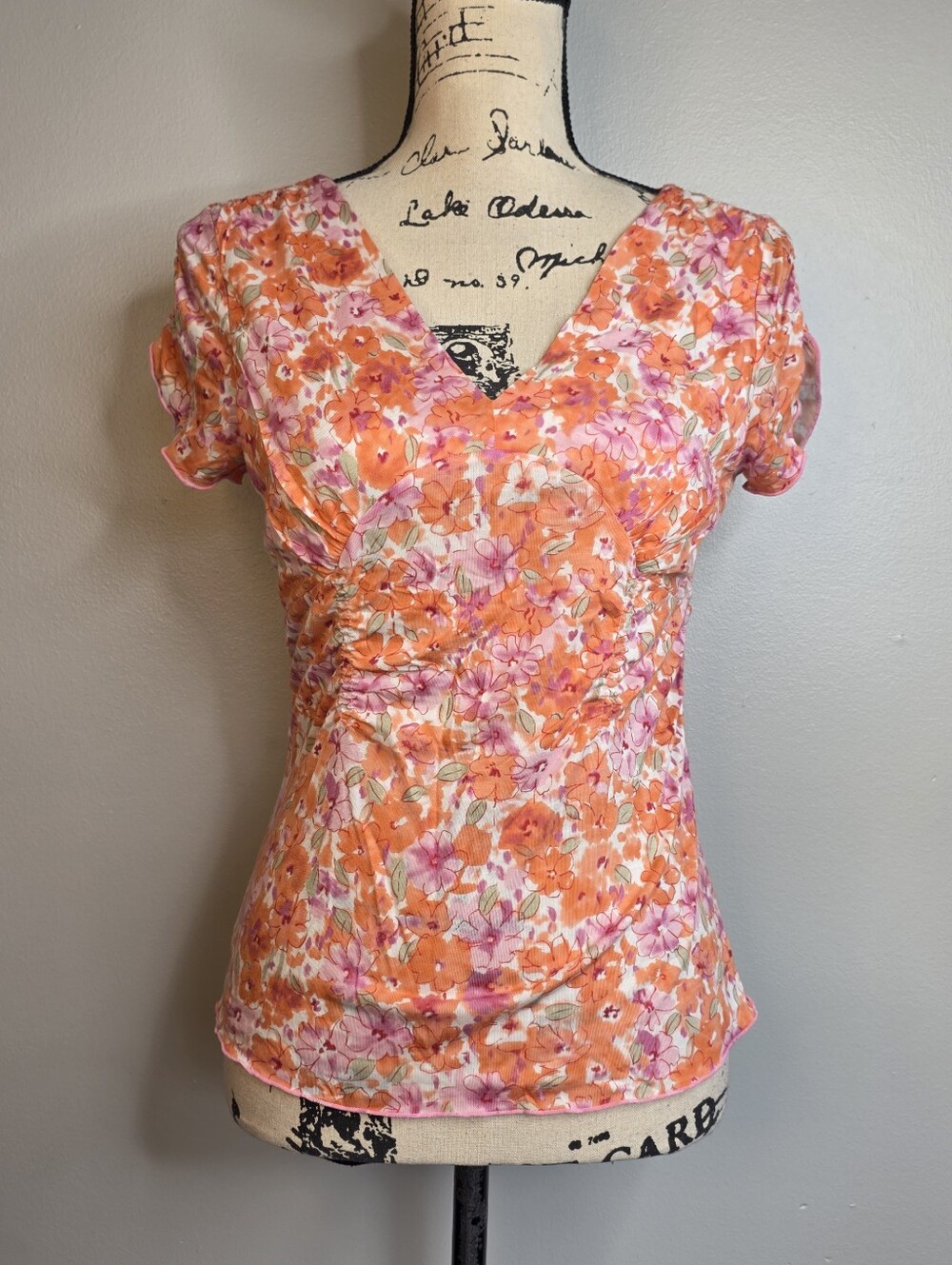 Junction West pink & orange floral blouse with ruching Sz L Y2K